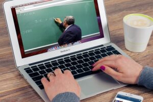 How to choose right online courses